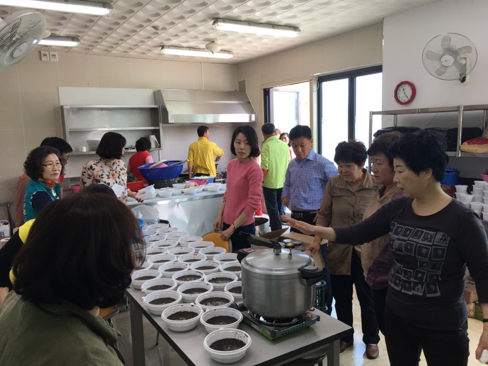가정의 달에 펼쳐진 완주 봉동읍 짜장데이2