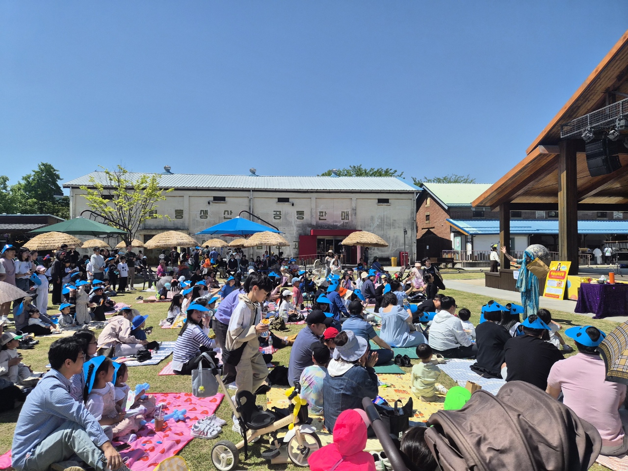 삼례문화예술촌어린이날성황 (2).jpeg