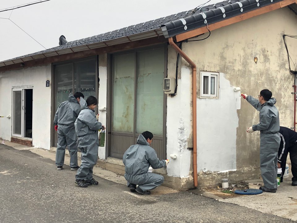 주민-환경인합동봉사활동사진_2.jpg