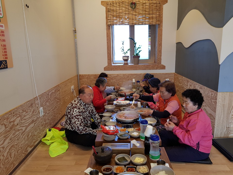 이서면-이등병부대찌개식사대접.jpg
