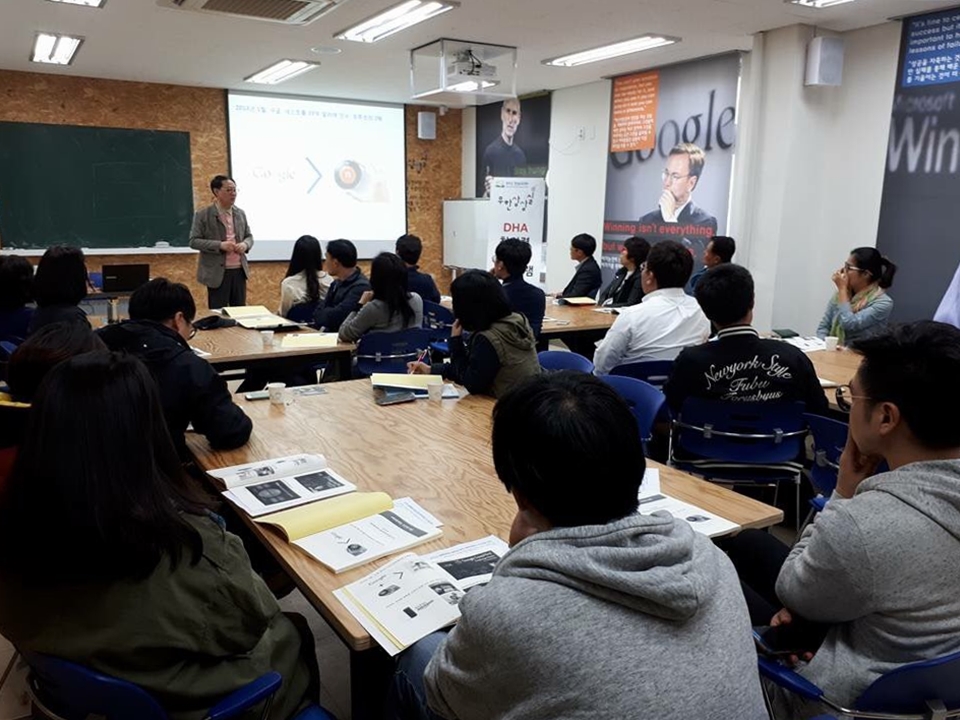 보도사진-완주군창업스쿨수강생모집.jpg