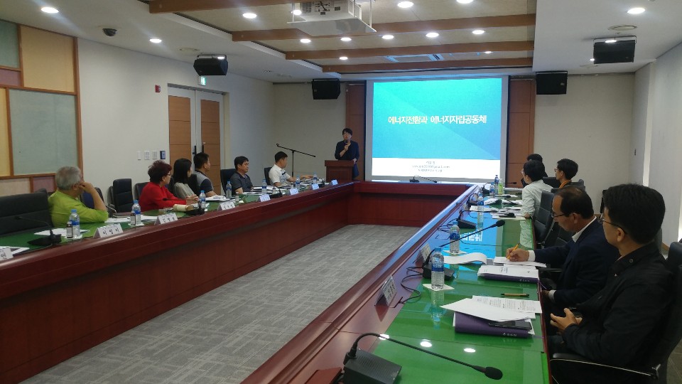 매니페스토소셜토크1.jpg