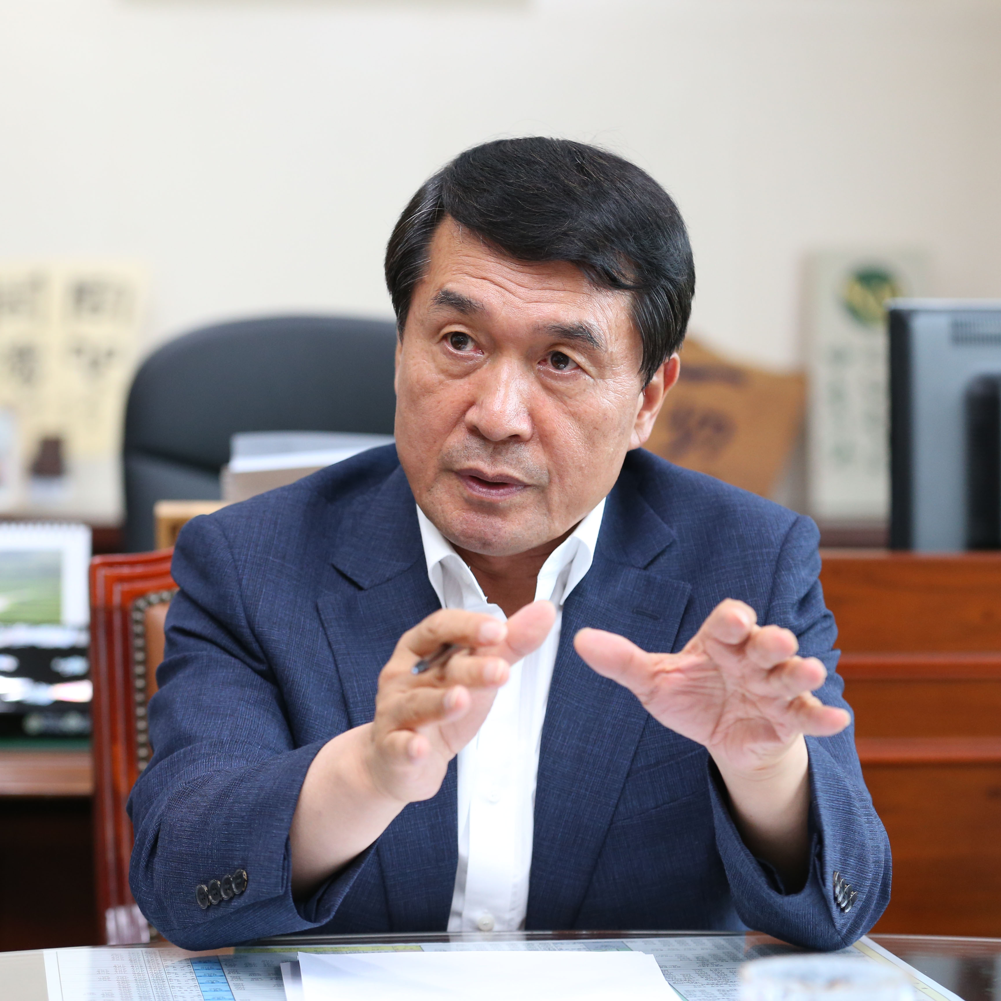 박성일완주군수-일본관련.JPG
