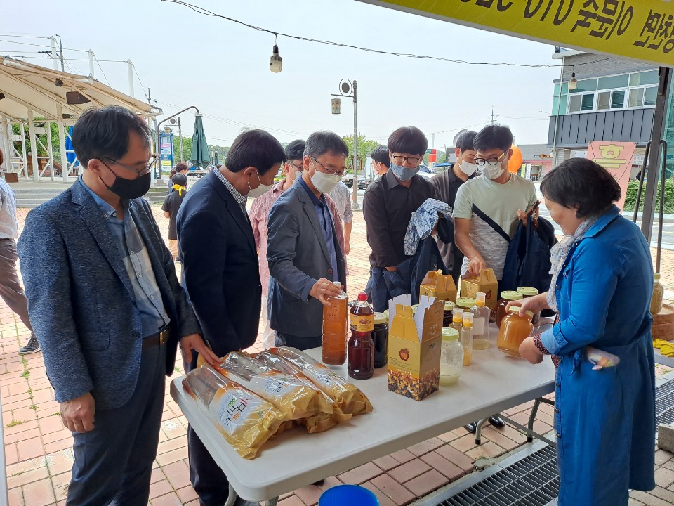 고산시장1.jpg