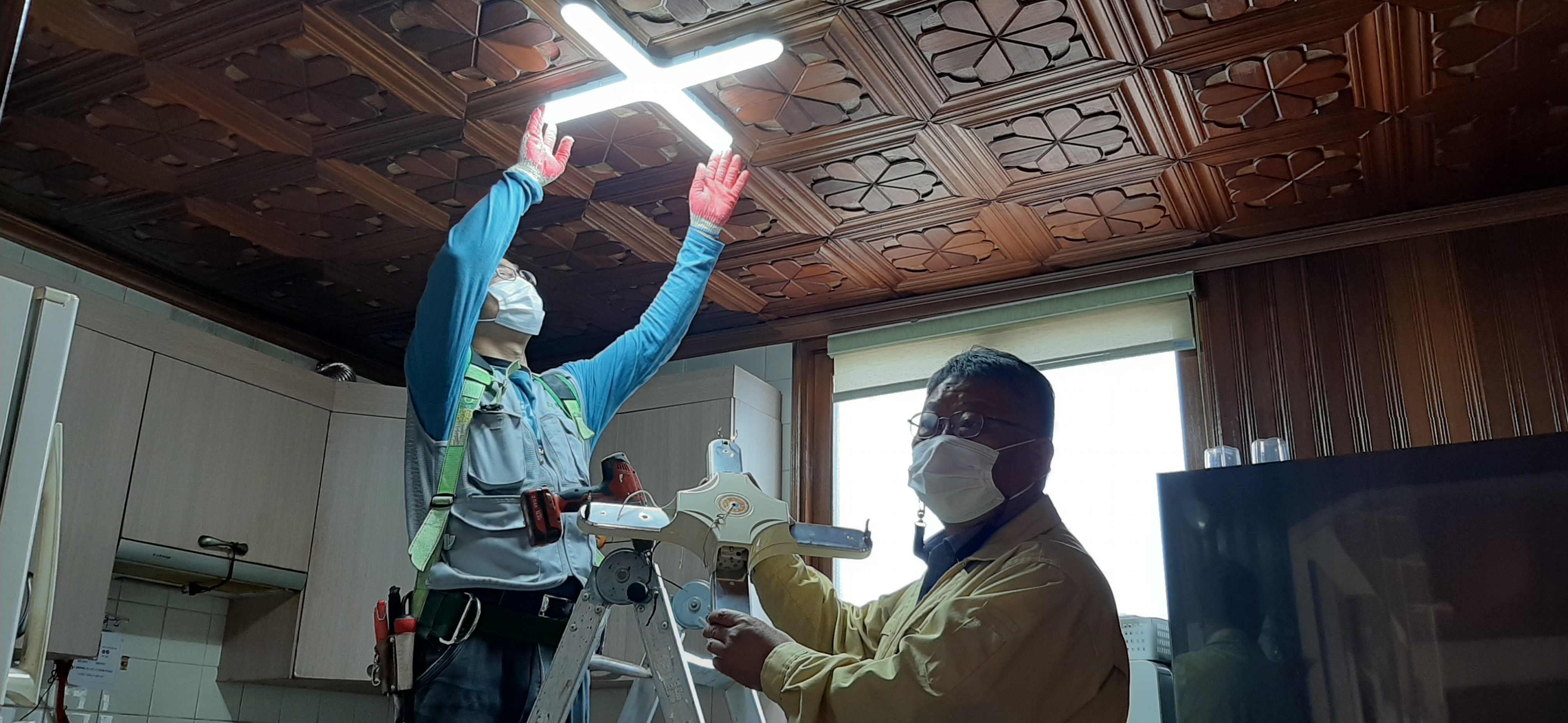 사진첨부(조명교체).jpg