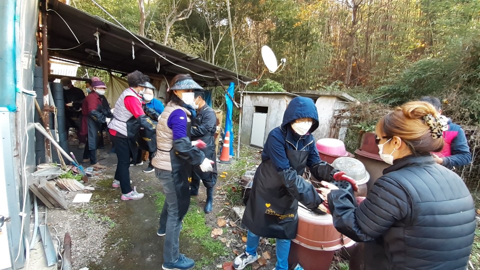 보도자료(비봉면지사협연탄나눔-2020.11.11).jpg