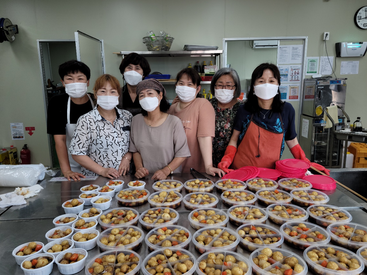 자활센터반찬나눔.jpg