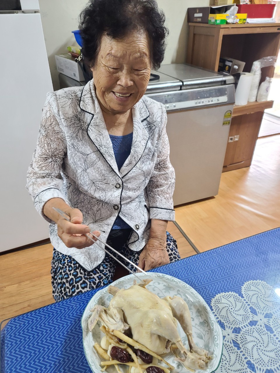 노인복지센터삼계탕.jpg