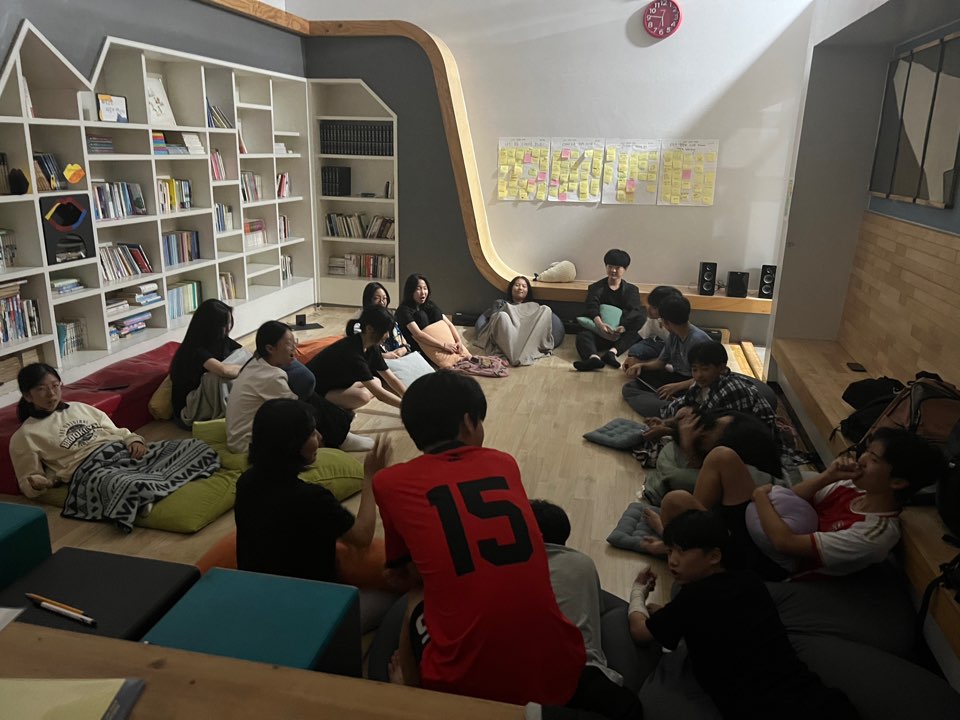 청소년센터고래캠프활발.jpg