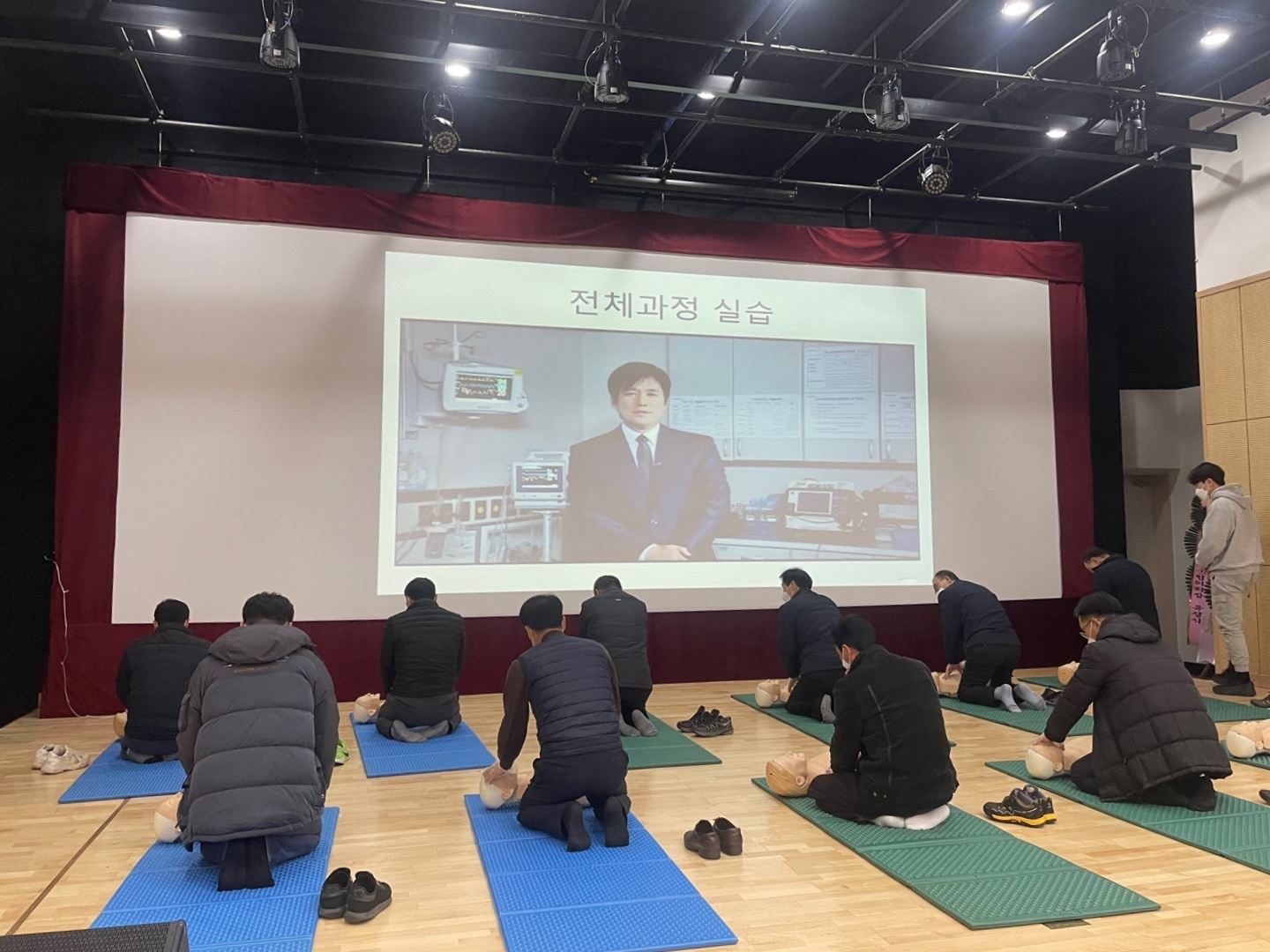 심폐소생술교육주간보도자료(첨부파일사진).jpg