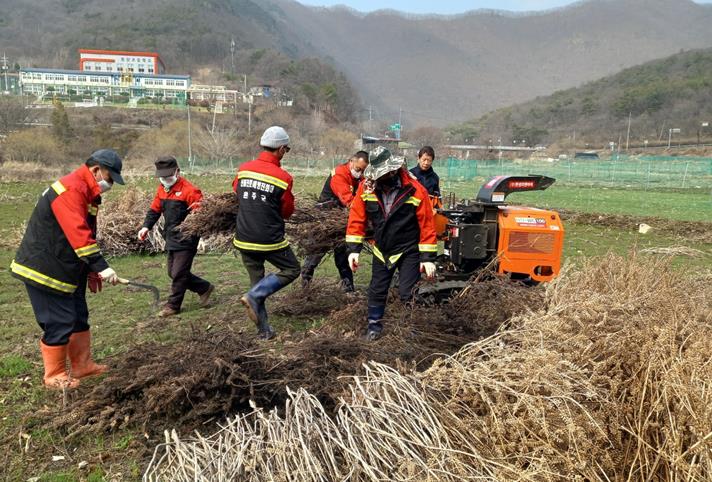 산불관련-영농부산물파쇄지원1_8484.tmp.jpg