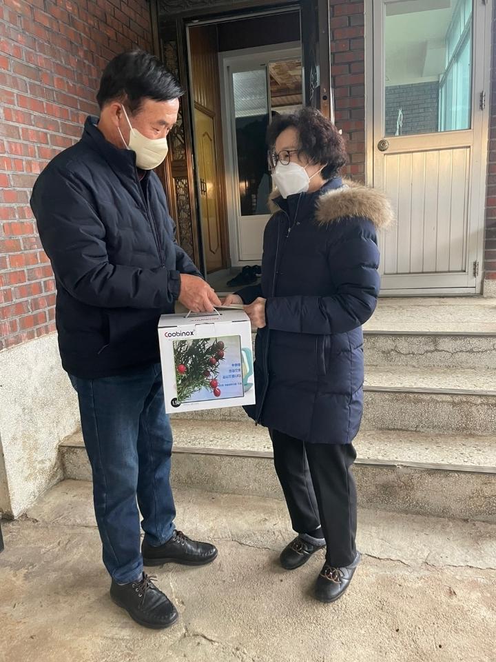 이서면_후원자감사편지전달사진1.jpg