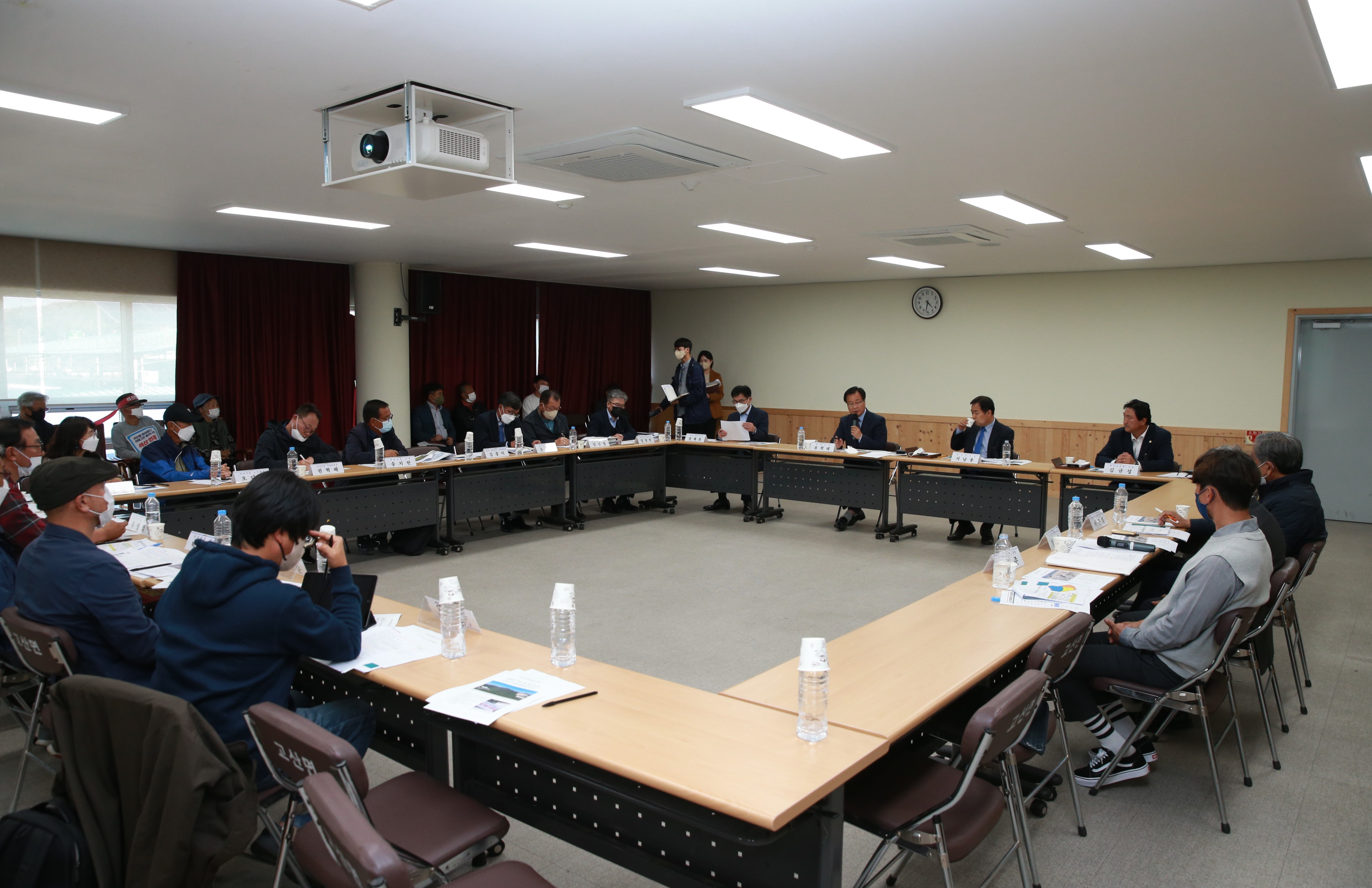 환경문제간담회.jpg