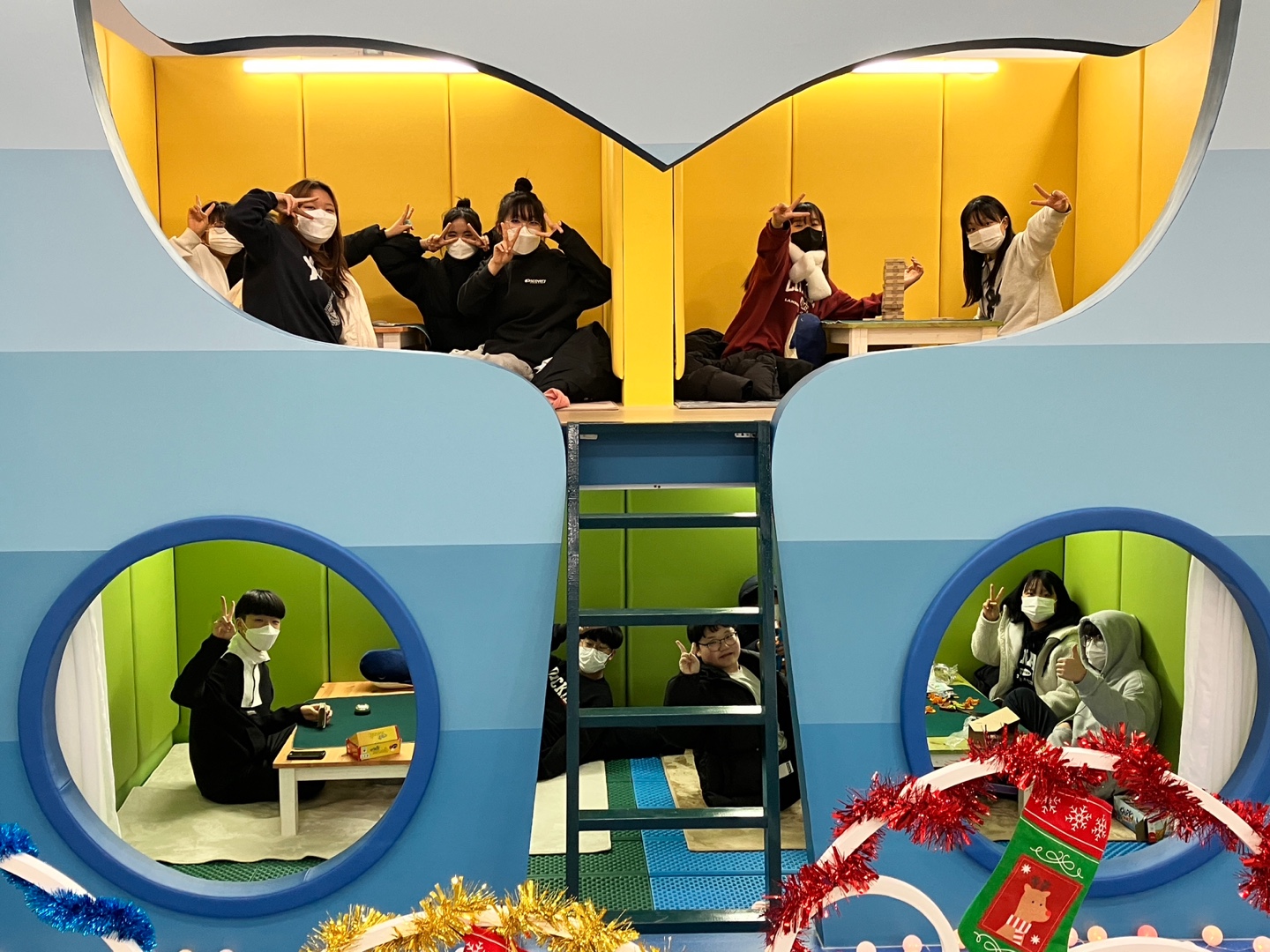 사회환경조사보고아동청소년90자존감높아-감정놀이터자료사진.jpg
