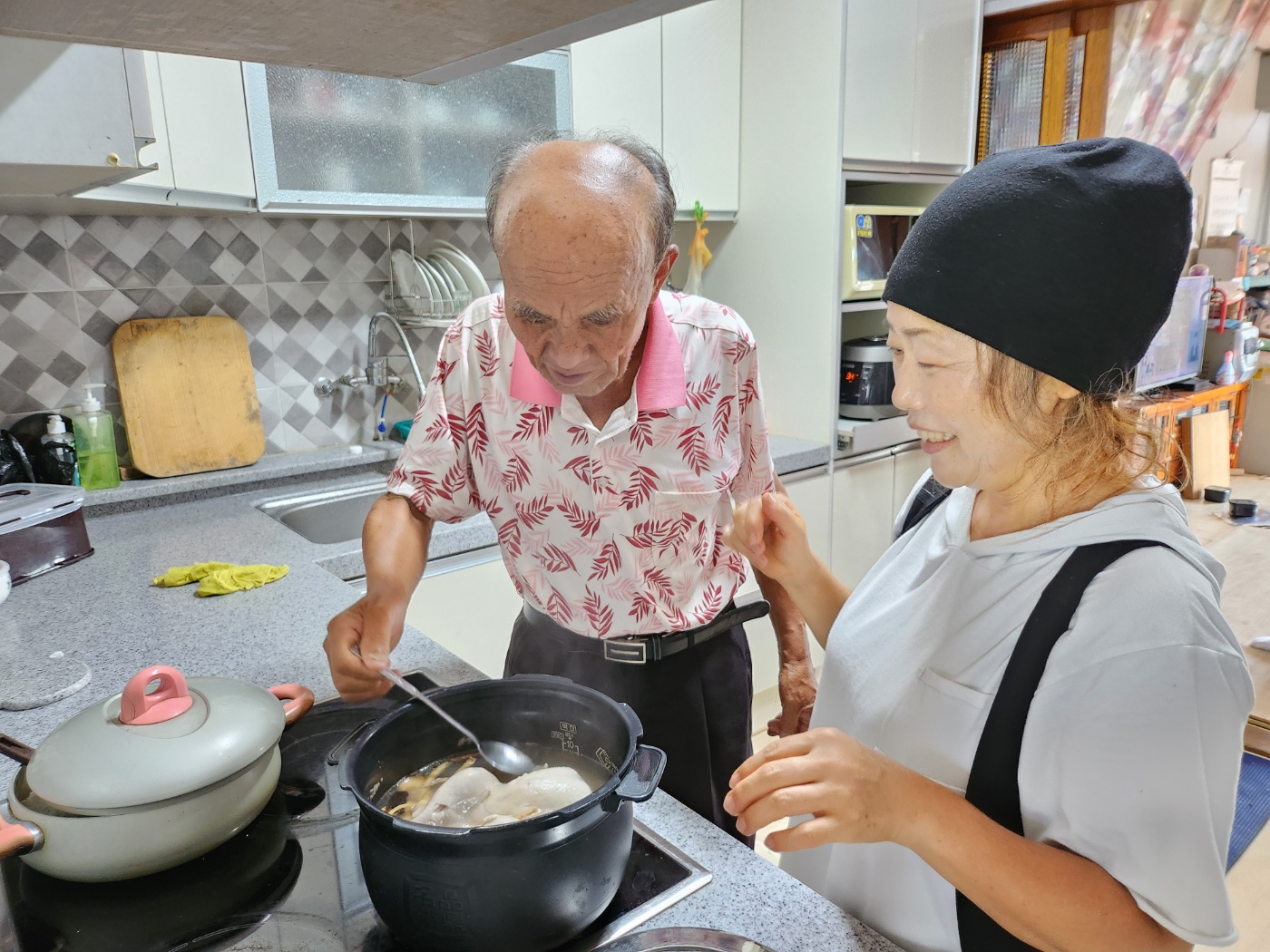 지역자활센터삼계탕나눔.jpg