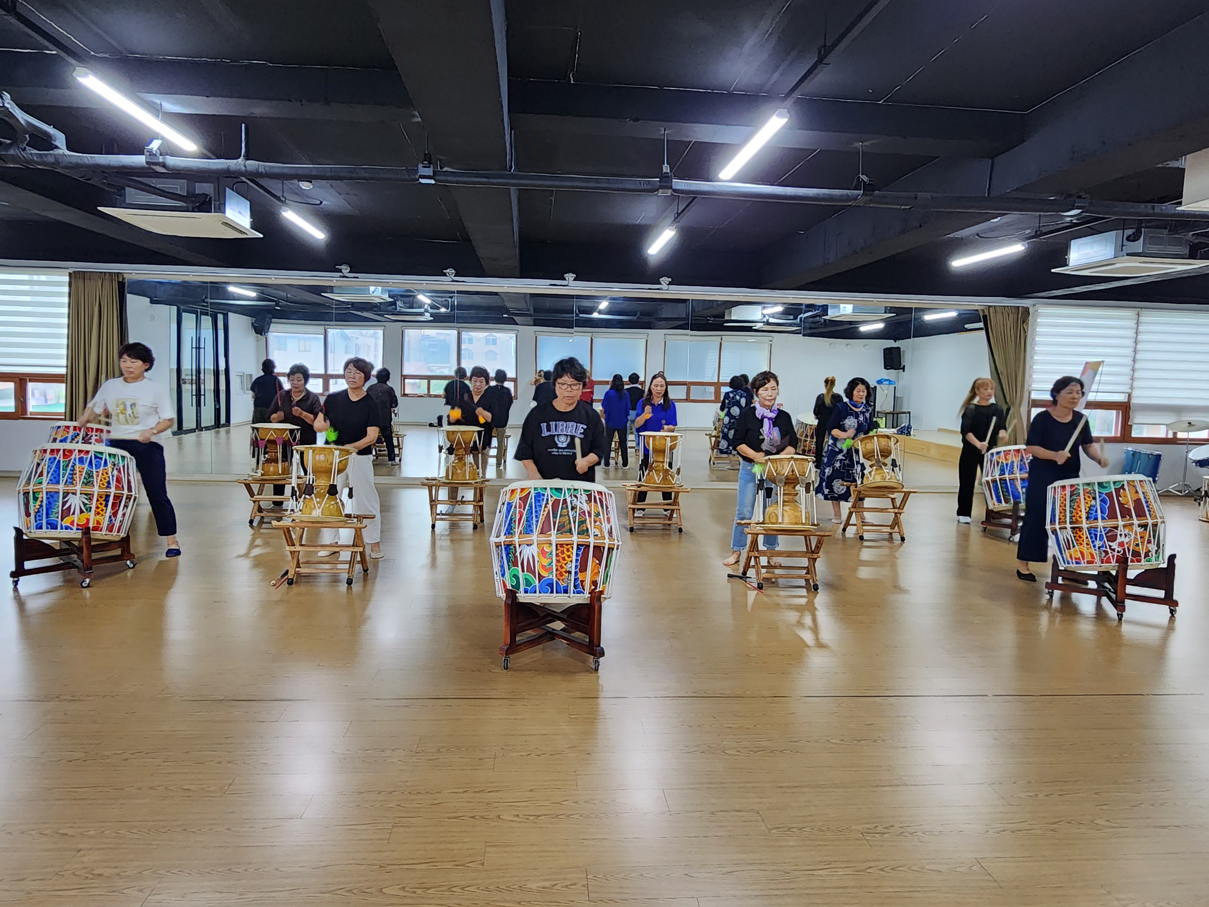 삼례생활문화센터어르신장구난타수업.jpg