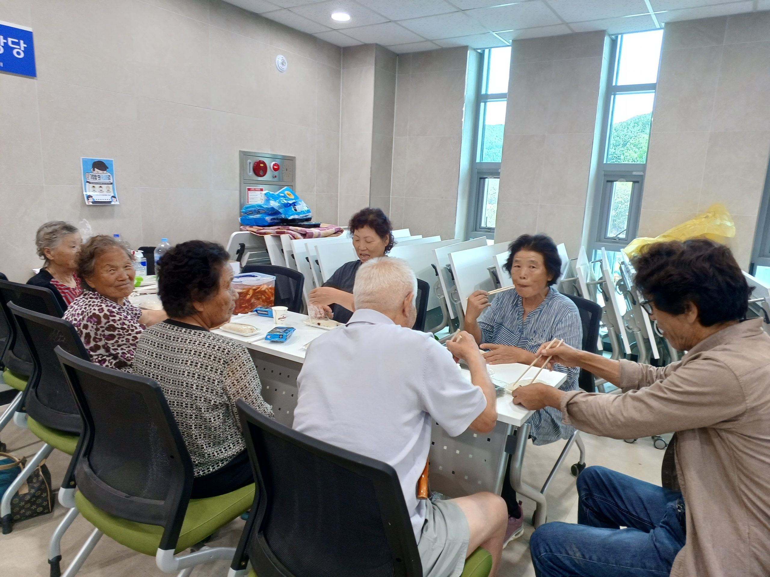 종합복지관수강생재능나눔 (1).jpeg