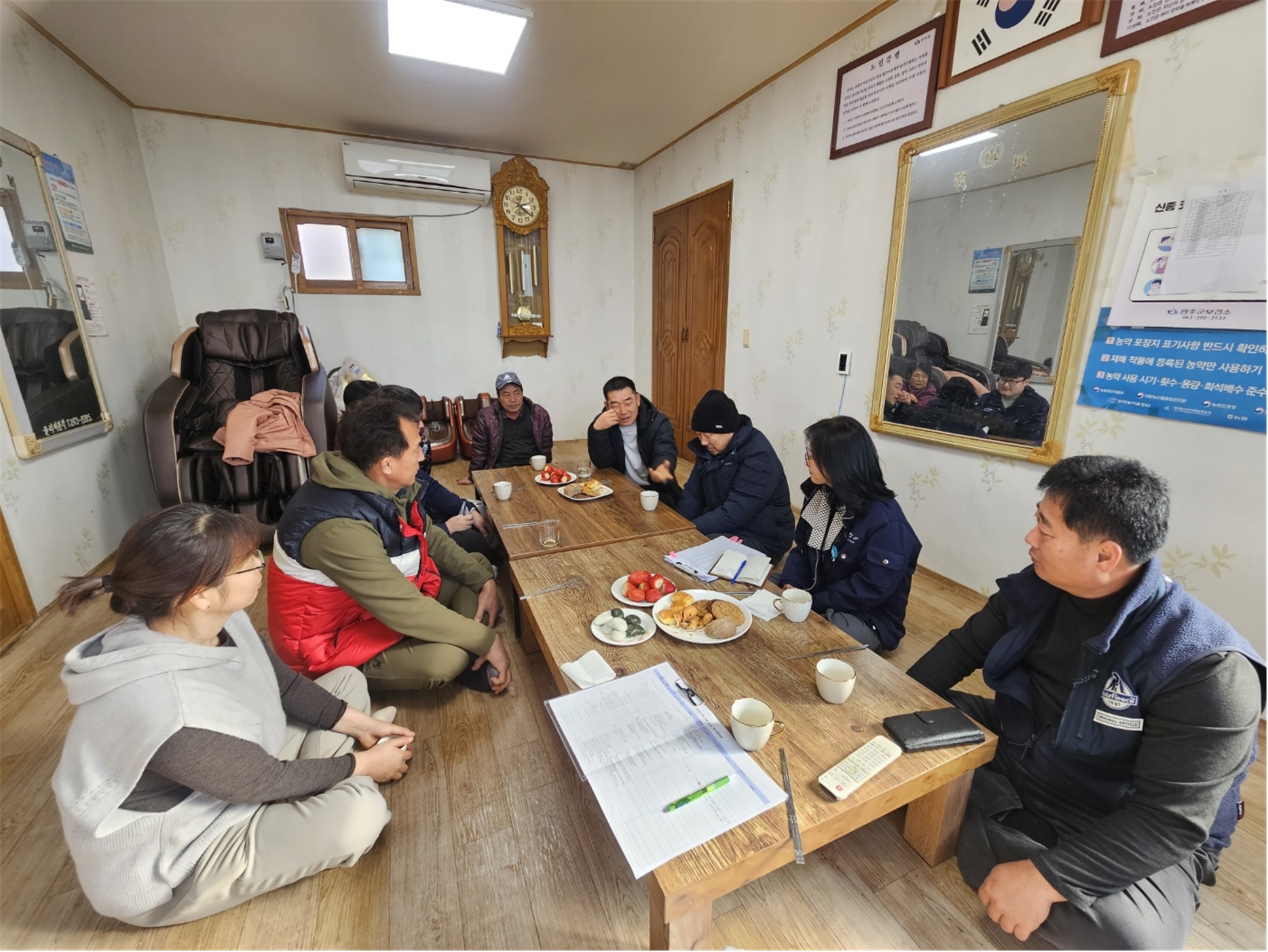 비봉면경로당순회방문.jpg