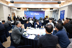 완주군, ‘인구‧청년‧외국인정책 100인 토론회’ 성황