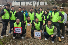 완주군 상관선후향우회, 어르신 위한 간식세트 전달