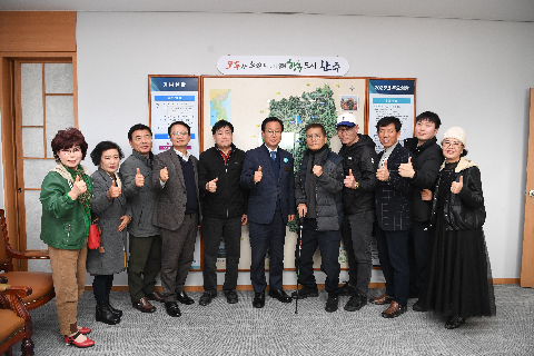 간담회사진 (2).JPG