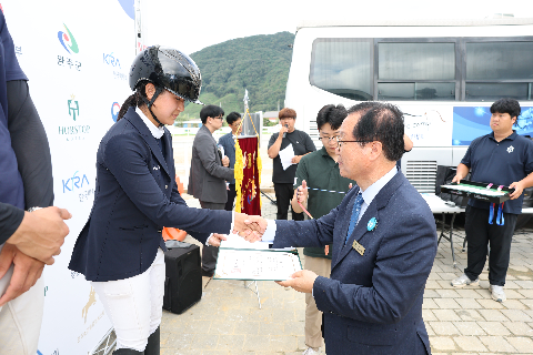제1회 완주군 공공승마장 전국승마대회 (25).JPG