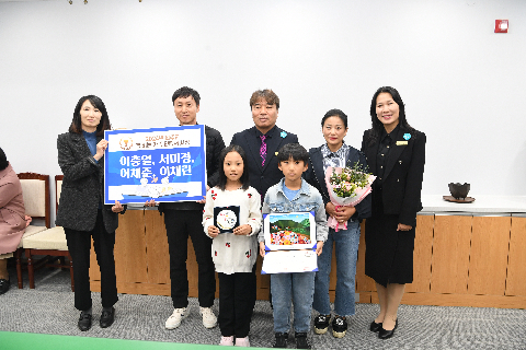 책읽는가족인증서 수여식 (6).JPG