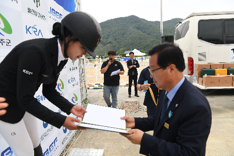 제3회 완주 군수배 승마대회 (35).JPG