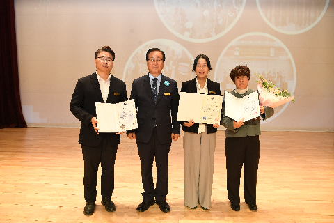 직원월례회 (16).JPG