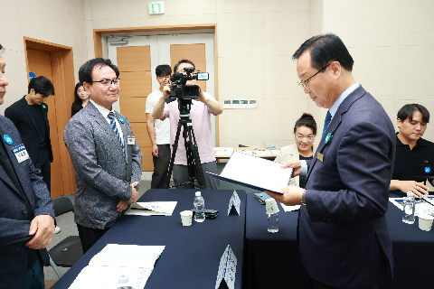 완주 대도약 발전위원회 출범식 (74).JPG