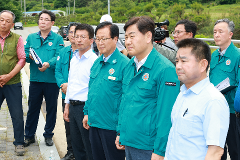 여름철 자연재난 사전대비 현장행정(화산,봉동) 도지사 (16).JPG