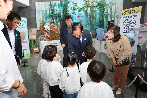 교재교구 공모전 수상작품 전시 (1).JPG