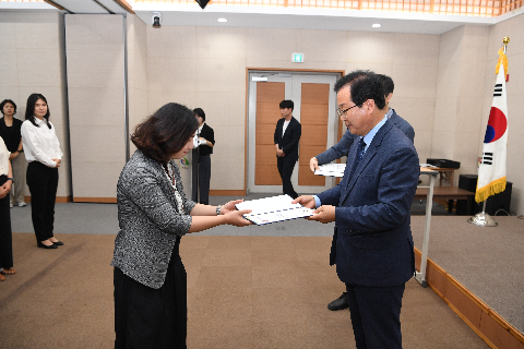 하반기 정기인사 사령교부 (250).JPG