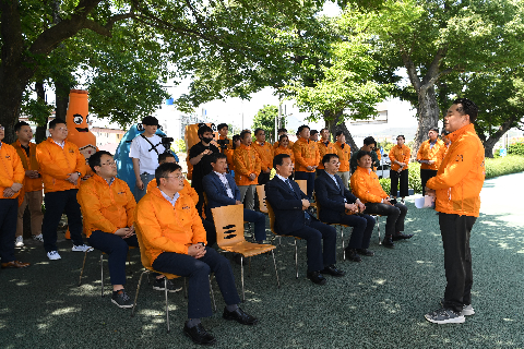 하이트진로 만경강 정화활동 (18).JPG
