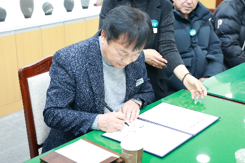 상관면 주민편의시설 설치 및 운영 협약식 (10).JPG