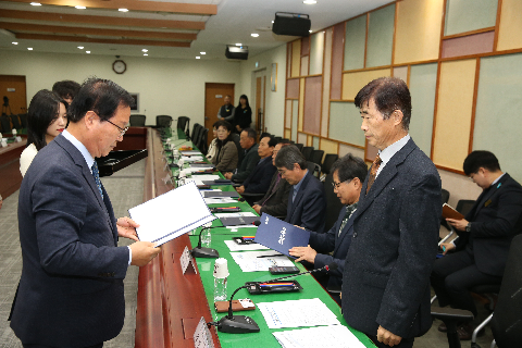 렴군민감사관 위촉식 (42).JPG