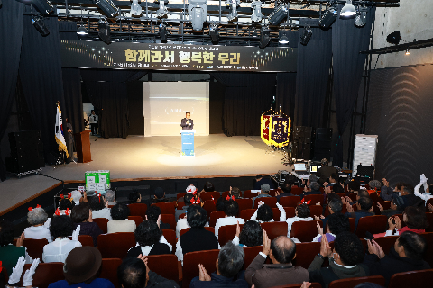 삼봉 사회복지관 수강생 발표회 (2).JPG
