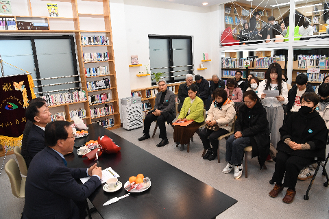 철쭉작은도서관 새단장 재 오픈식 (24).JPG