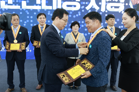 제60회 군민의날 대축제 (100).JPG