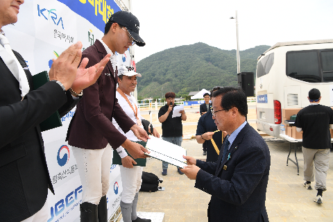 제3회 완주 군수배 승마대회 (48).JPG