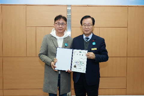 완주군 외국인주민 지원시책 자문위원 위촉식 (15).JPG