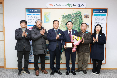 1일군수제 및 한우협회 물품 전달식 (18).JPG