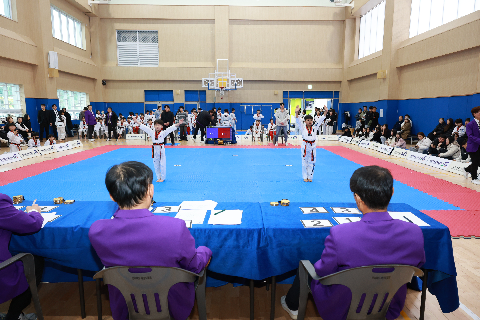 완주군수배 태권도대회 (1).JPG