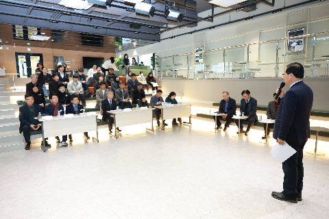 동학농민혁명 학술용역 보고회 (10).JPG