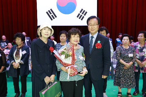 효도대상 시상 및 어르신 위안행사 (74).JPG