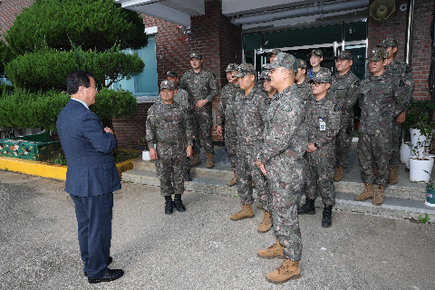 추석맞이 군부대 및 사회복지시설 방문 (31).JPG