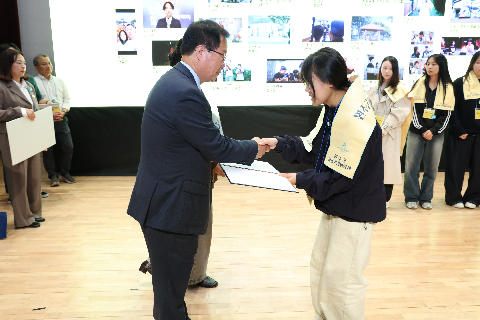 완주아동권리영화제 시상식 (100).JPG