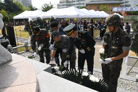 현충일추념식 (67).JPG