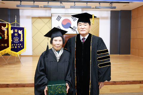 완주노인대학 수료식 (14).JPG