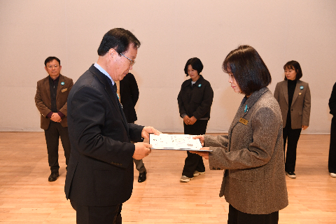 직원월례회 (21).JPG